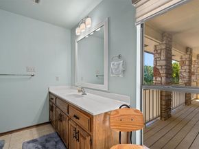 9800 Knotty Pine CV, Austin TX 78750