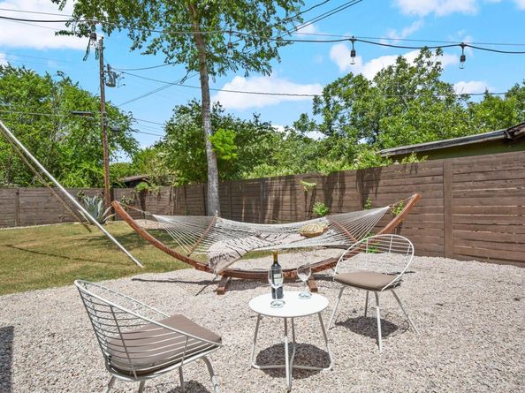 6800 Cruz ST, Austin TX 78741