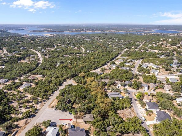 7704 Plateau CV, Lago Vista TX 78645