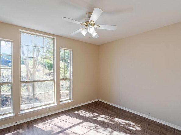 7704 Plateau CV, Lago Vista TX 78645