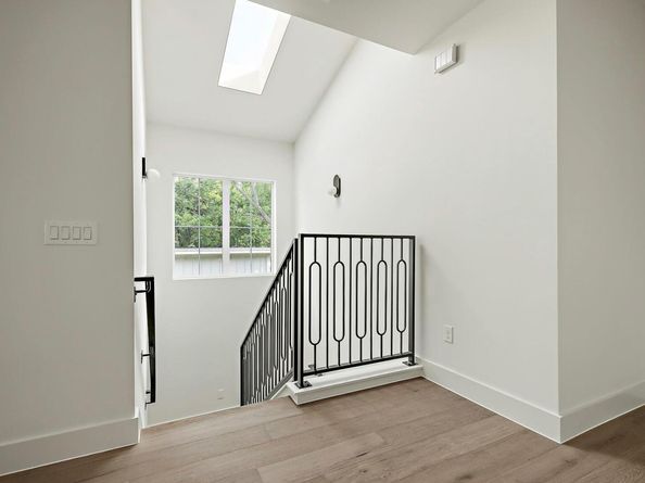 1406 Cometa ST 2, Austin TX 78721