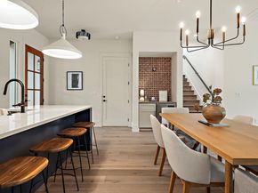 1406 Cometa ST 2, Austin TX 78721
