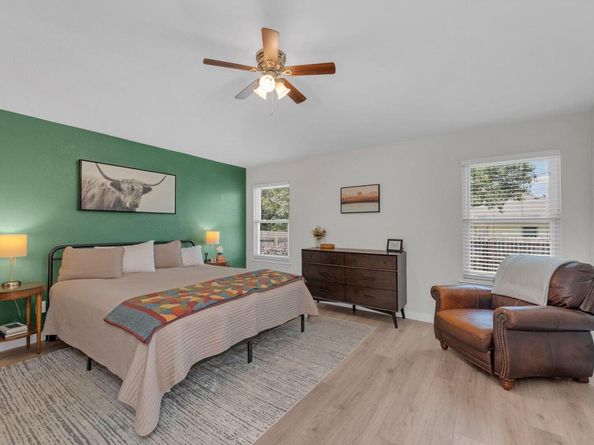 2074 Buckley LN, Round Rock TX 78664