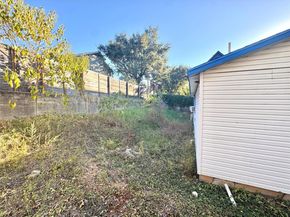 1133 Salina ST, Austin TX 78702