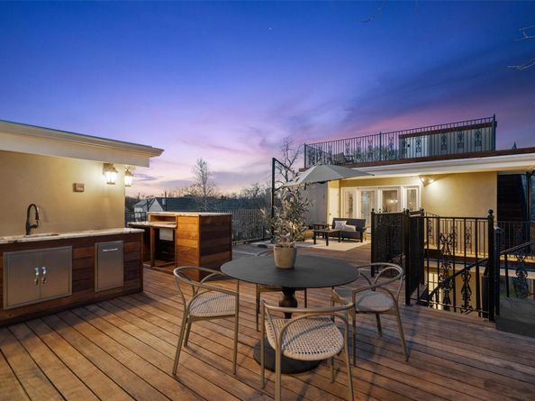 1810 W 35th ST, Austin TX 78703