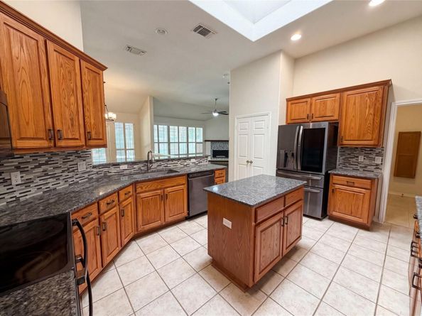 117 Brentwood DR, Georgetown TX 78628