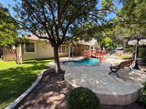 117 Brentwood DR, Georgetown TX 78628