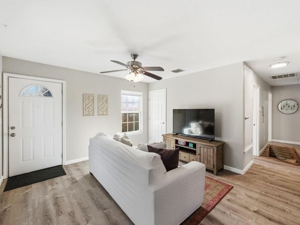 4615 Munson ST, Austin TX 78721