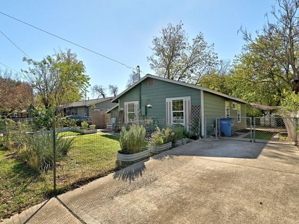 4615 Munson ST, Austin TX 78721