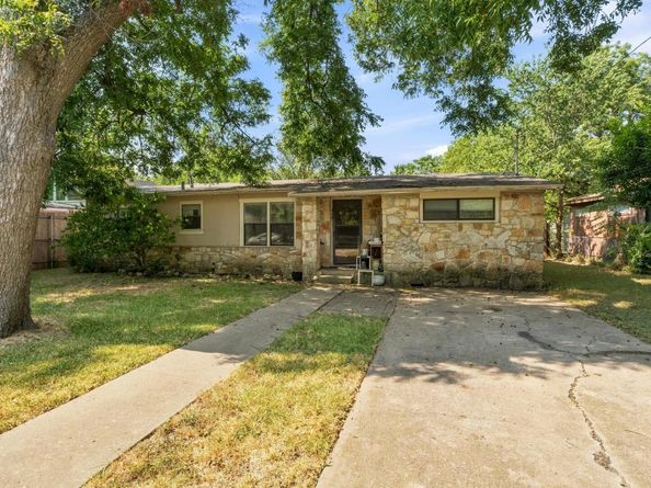 309 Brentwood ST, Austin TX 78752