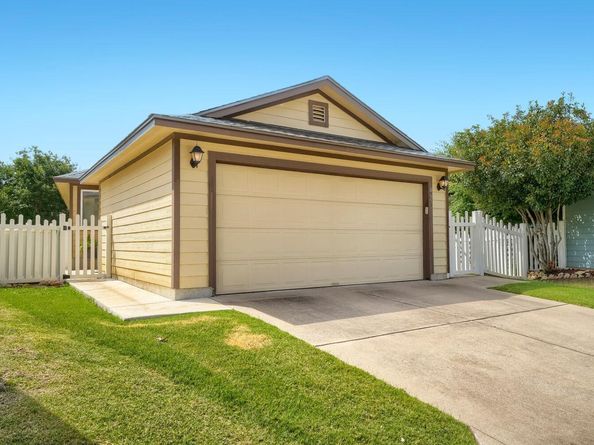 865 Heritage Springs TRL, Round Rock TX 78664