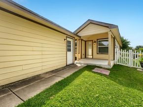 865 Heritage Springs TRL, Round Rock TX 78664