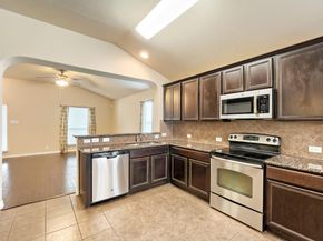 865 Heritage Springs TRL, Round Rock TX 78664