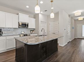 9809 Eloquence DR, Manor TX 78653