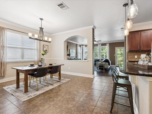 9520 Sydney Marilyn LN, Austin TX 78748
