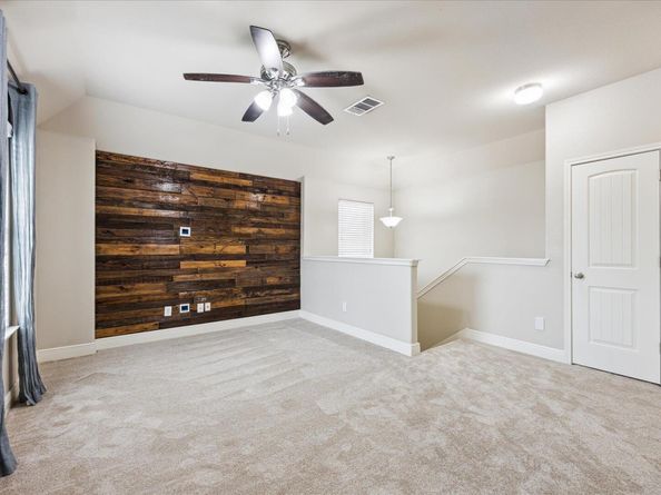 9520 Sydney Marilyn LN, Austin TX 78748
