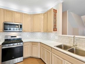 7500 Shadowridge RUN 34, Austin TX 78749