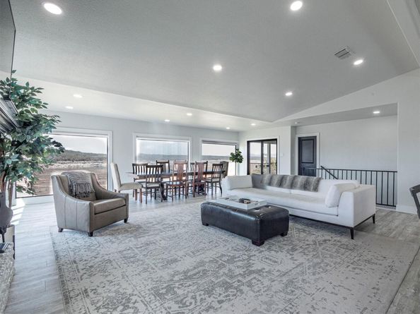 3900 Lake Park CV, Lago Vista TX 78645