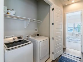 6025 Seville DR, Austin TX 78724