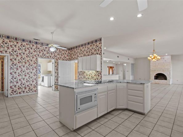 25048 River RD, Spicewood TX 78669