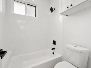 1500 Sylvan Glade 2A, Austin TX 78745