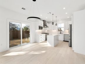 1500 Sylvan Glade 2A, Austin TX 78745