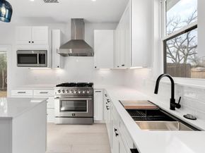 1500 Sylvan Glade 2A, Austin TX 78745