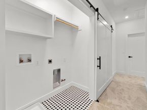 1500 Sylvan Glade 2A, Austin TX 78745