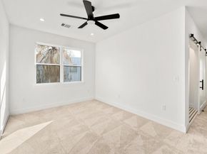 1500 Sylvan Glade 2A, Austin TX 78745