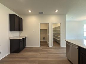 1612 Garlock DR, Leander TX 78641