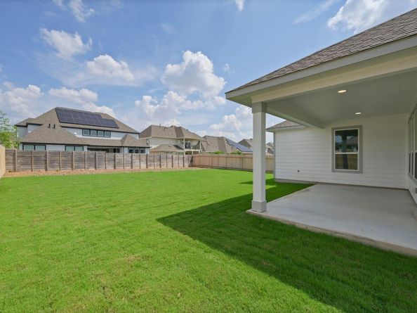 1612 Garlock DR, Leander TX 78641