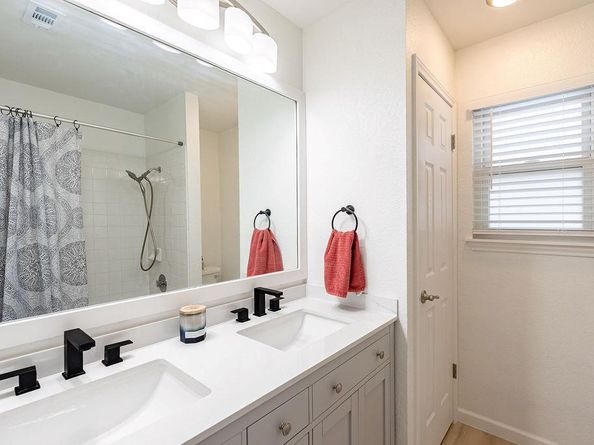 1617 Cattle TRL, Austin TX 78748