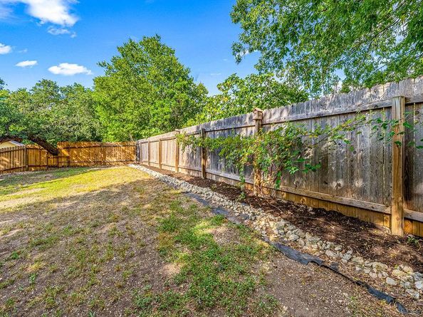 1617 Cattle TRL, Austin TX 78748