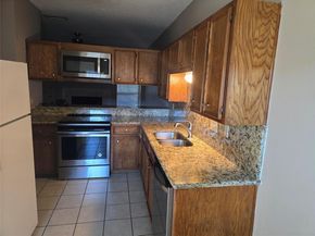 2414 Longview ST 205, Austin TX 78705