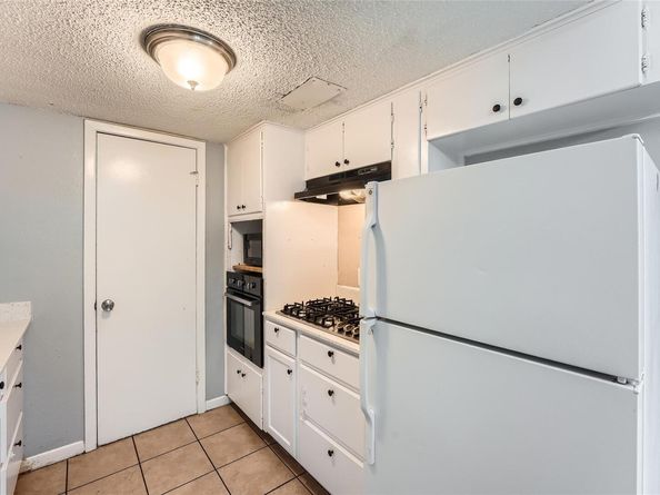 1306 E Saint Johns Ave, Austin TX 78752
