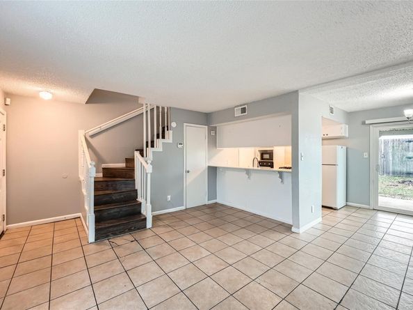 1306 E Saint Johns Ave, Austin TX 78752