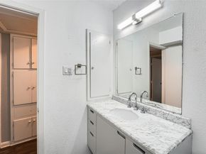 1306 E Saint Johns Ave, Austin TX 78752