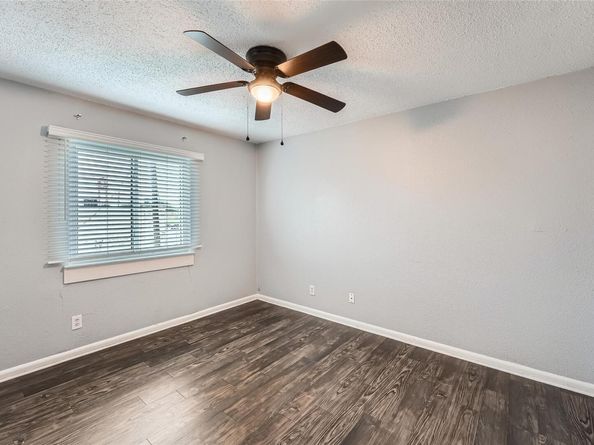 1306 E Saint Johns Ave, Austin TX 78752