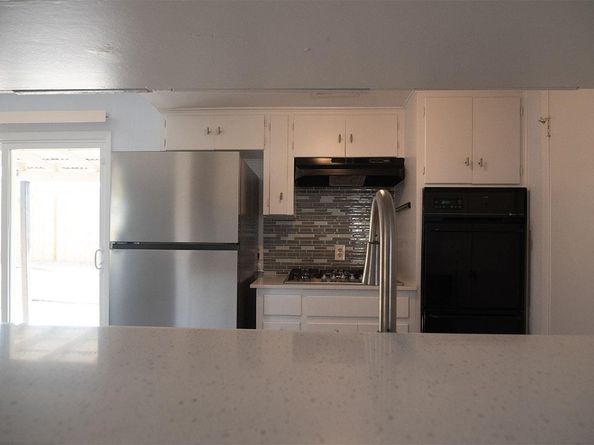 1306 E Saint Johns Ave, Austin TX 78752