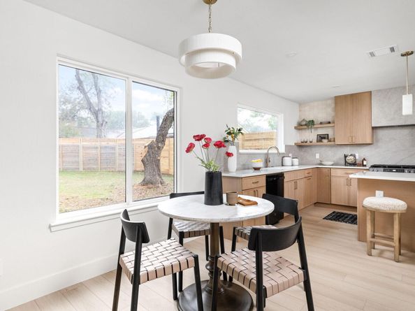 2703 Gettysburg DR, Austin TX 78745