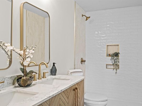 6303 Bexton CIR, Austin TX 78745