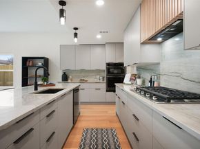 6307 Clubway LN, Austin TX 78745