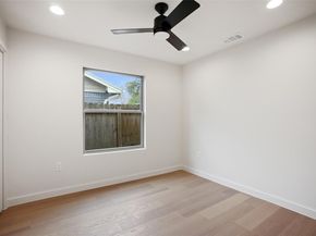 6307 Clubway LN, Austin TX 78745