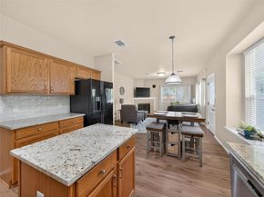 3213 Foothills TRL, Round Rock TX 78681