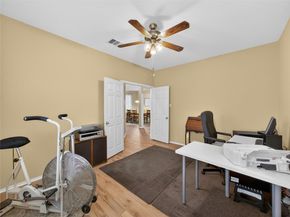 3213 Foothills TRL, Round Rock TX 78681