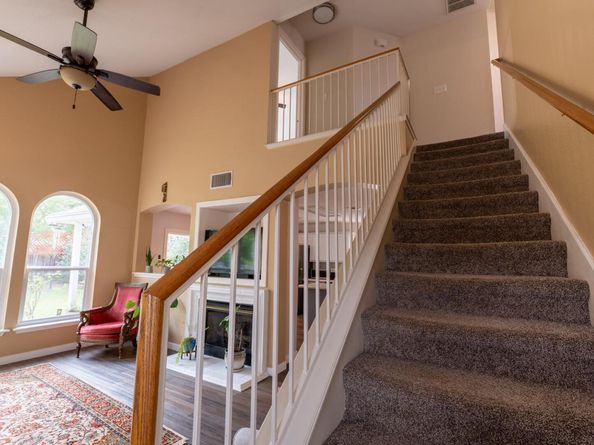 1818 W Pflugerville PKWY, Round Rock TX 78664