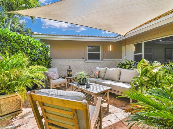 1616 SE 4th St, Deerfield Beach FL 33441