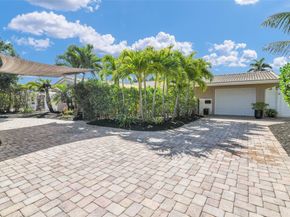 1616 SE 4th St, Deerfield Beach FL 33441