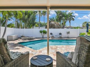 1616 SE 4th St, Deerfield Beach FL 33441