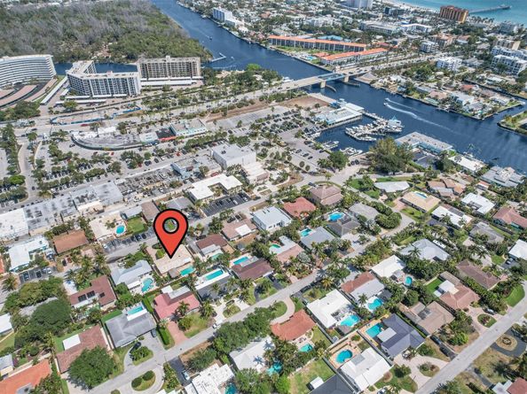 1616 SE 4th St, Deerfield Beach FL 33441